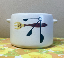 Vintage West Bend Bean Pot No Lid Casserole MCM Atomic Flower Speckled Stoneware picture