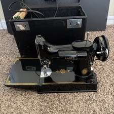 1951 Singer Featherweight 221 Sewing Machine AL Series Vintage UNTESTED picture