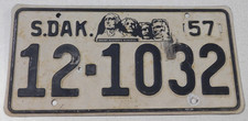 1957 South Dakota passenger car license plate picture