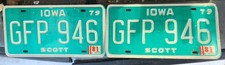 Vintage 1979 Green Iowa License Plate Set Mancave Barn Garage picture