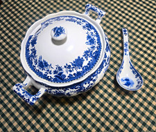 William James Farmyard Soup Tureen (Tureen, Tureen Lid, And Ladle) picture