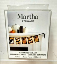 Marth Stewart Halloween Led Illuminated Garland 9 Chipboard Frames Free Gift picture