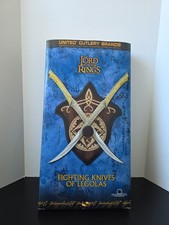 New Legolas United Cutlery Limited Edition Fighting Knives. Never Used &Display  picture
