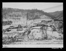 Photo:Aliquippa Pennsylvania 1940 Houses Snowy Hillside View picture