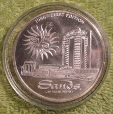1986 SANDS Las Vegas 25 dollar silver slot token 1.5 oz .999 fine Coin Aligned picture