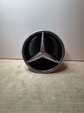 W204 C-Class Front Grille Star Emblem and Housing picture
