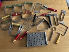 EKCO A & J Red Wood Handle Vintage Kitchen Utensil Lot Plus - Pastry Baking picture