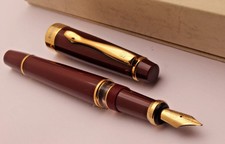 Beena President Fountain Pen Piston Ink Filling Mechanism & Golden Trim With Box picture