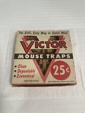 Vintage Victor Mouse Traps Original Box NOS picture