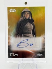 2025 Topps Chrome Star Wars Ivanna Sakhno Shin Hati Gold Refractor Auto /50 picture