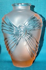 Vintage 1980's Golden Gitls  Pink Satin  Art Deco Draped Glass Vase picture