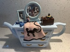 Vintage J. Bailey Poodle Skirt/Elvis Presley Teapot Limited nr.176/99 England picture