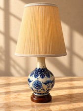 Vintage Mini Chinoiserie Blue & White Ceramic Table Lamp 16