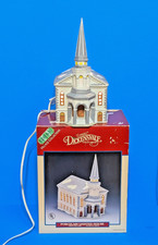 Lemax Village Collection Dickensvale Porcelain Lighted Church CIB picture
