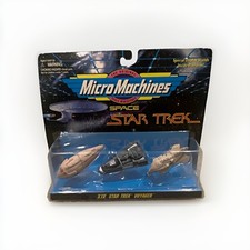 Micro Machines Star Trek Voyager XIV Space Ships Collection Set *SEALED* picture