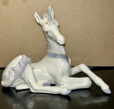 Lladro Little Unicorn Porcelain Figurine #5826 Lavender & White No Box picture