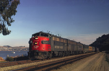 Ex-SP EMD FP7 No. 6448 w Amtrak California Zephyr Jul 1971 11 x 14 Photo picture