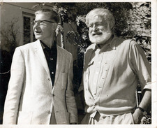 US Nobel Literature ERNEST HEMINGWAY CANDID HAVANA 1950s ORIG PHOTO MA84 picture