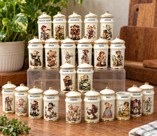 Vintage 1987 Danbury Mint Hummel Spice Jars Lot of 22 - 21 Lids Gold Trim Japan picture