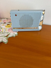 HITACHI TH667 Vintage Transistor Radio@@ WORKS GREAT picture
