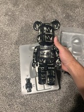 Jean-Michel Basquiat #8 100% and 400% Bearbrick Medicom picture