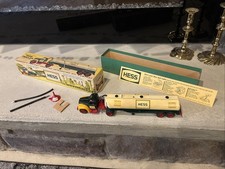 ORIGINAL Authentic 1964 HESS B-MAC TANKER TRUCK W Box Wow 1st Year Rare Vtg picture