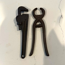 Lot of 2 Vintage Cast Iron Tools: Pipe Wrench & End-Cutting Pliers picture