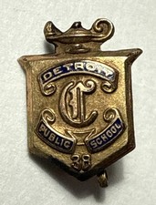 1938 DETROIT PUBLIC SCHOOLS Lapel Shield Lamp Brass Enamel Pin Vtg Button picture