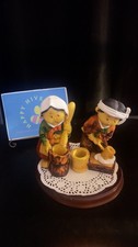 YI ART Vintage Figurines Working Man Woman Korean Asian Resin Hand Painted EUC picture