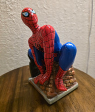 Vintage 1990s Marvel Spider-Man Crouching Ceramic Bank, near mint cond. picture
