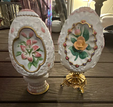 Vintage Lenox Porcelain Collector Eggs Pair 1990 Lily & 1992 Rose W/ Gold Stands picture