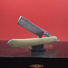 Vintage/Antique 3/4 Warranted, Cast Steel Razor. Original. picture