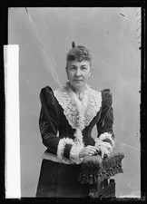 Photo:Mrs H W Bentley Portrait Cabinet Photo 1891 1894 picture