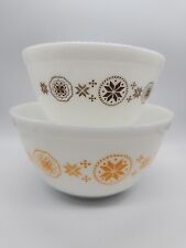 PYREX Town And Country Mixing Bowl Nesting Set Of 2 Vintage 401 & 402  picture