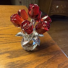 Breathtaking Handcrafted 7 Red Roses W/Silver Leaves Crystal Figurine Vase picture
