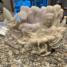 Chinese carved jade figurine finally carved picture
