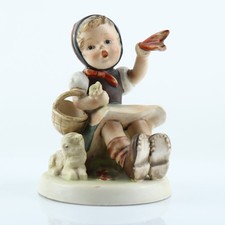 Vintage M.I. Hummel Goebel Figurine 