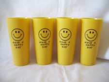 4 Vintage Plastic Smiley Face Have A Happy Day 12 oz Cups Tumblers Circa 1970 picture