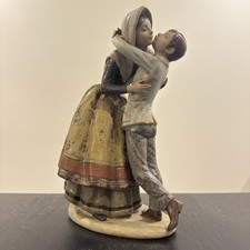 Rare 1981 Lladro Kissing Mother Beso A La Madre Gres Finish Francisco Catalá picture