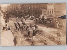 c1910 IOOF Parade Mitchell Delegation Sioux Falls South Dakota SD RPPC Postcard picture
