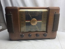 Vintage Crosley Victory Model Foreign American Radio picture