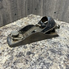 Vintage Stanley No. 9 1/2 Block Plane Adjustable Throat picture