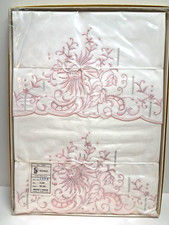NIB VTG Belcrest Percale Set of 2 'Madeira Style' Pillowcase Pink Embroid Floral picture