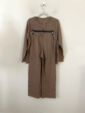 NIB Starlux Airlines Unisex Sz M Long Sleeves Top & Pants Pajama Set Brown picture