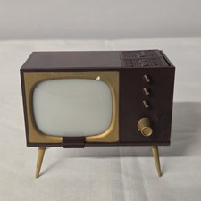 Vintage Mid Century Plastic Television TV Salt & Pepper Shaker Set E25 picture