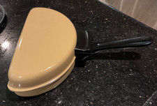 Omelet Pan 1970s Yellow Hinged Non-Stick Mirro Retro Vtg picture