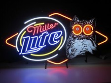 Hooters Owl 24
