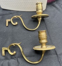 Pair of Early Virginia Metalcrafters Colonial Williamsburg Brass Sconces CW16-3 picture
