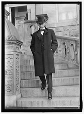 Photo:William Rufus Day 1913 Supreme Court Justice Portrait on Steps picture
