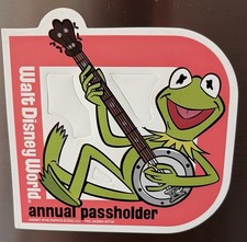Walt Disney World Annual Passholder Magnet | 2026 Kermit the Frog Authentic WDW picture